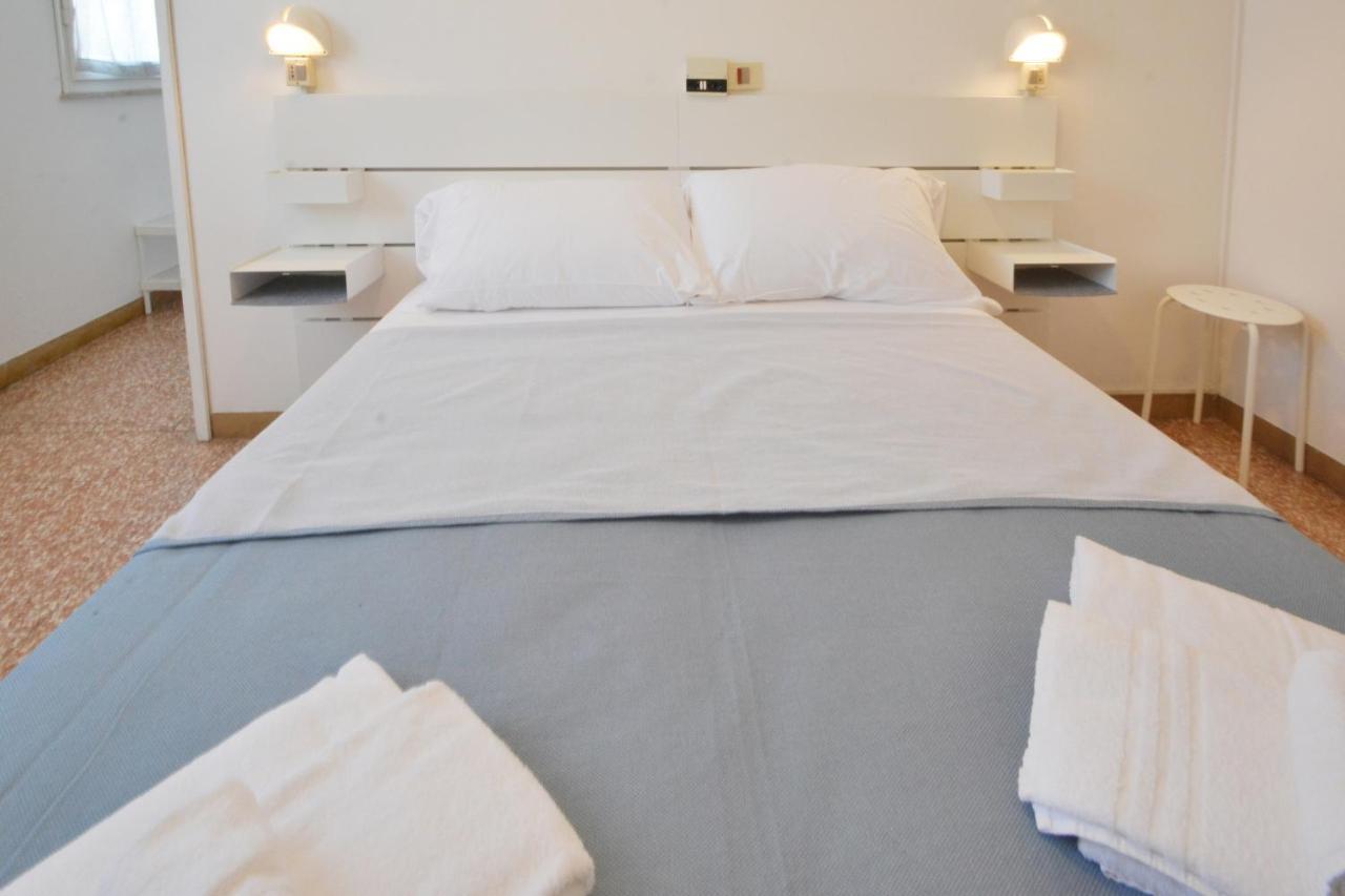 Hotel Maddalena Marina di Ravenna Exterior photo
